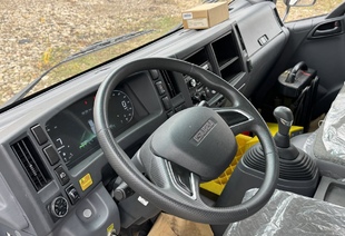 ISUZU KV100 4×4 (МРМ 3,5т) ИЗОТЕРМИЧЕСКИЙ ФУРГОН 4,2м С/П 50мм